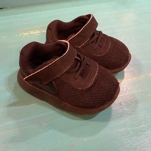 Nike Toddler Shoes size 5